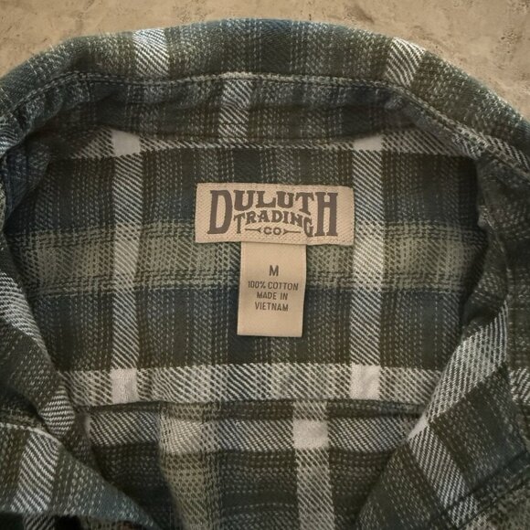 Duluth Trading Co. Flannel Shirt Men’s M Green Blue Plaid Long Sleeve - Picture 5 of 9